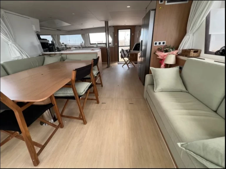 Katamaran  för uthyrning Aalsmeer till det bästa priset 