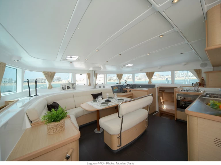 Båtuthyrning Lagoon Lagoon 440 i Preveza på Samboat 