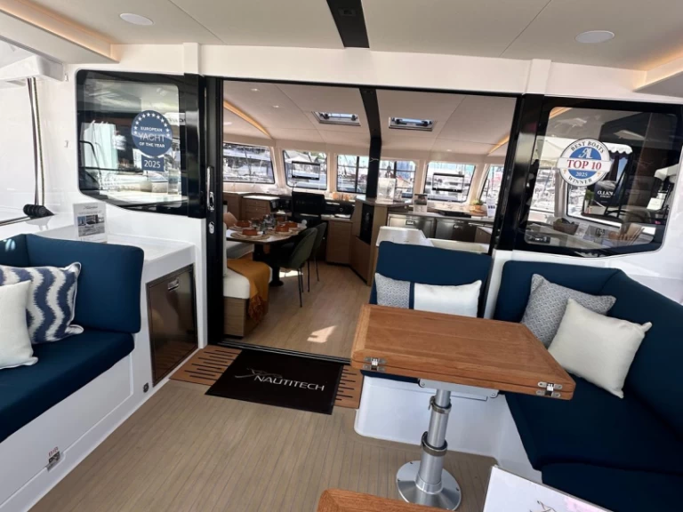 Uthyrning Katamaran  Nautitech med en båtlicens 