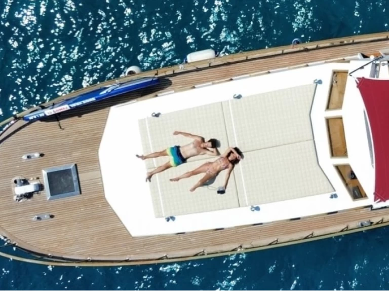 Hyr en Cantiere Azzurro 58 Korfu 