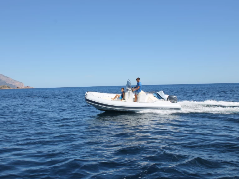 Båtuthyrning Gommonautica Gommonautica G48C i Arbatax på Samboat 