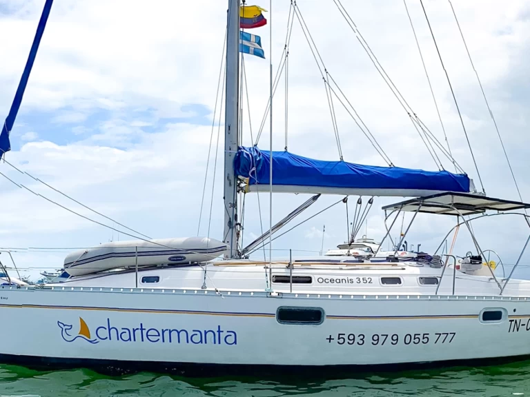 Uthyrning Segelbåt  Bénéteau med en båtlicens 