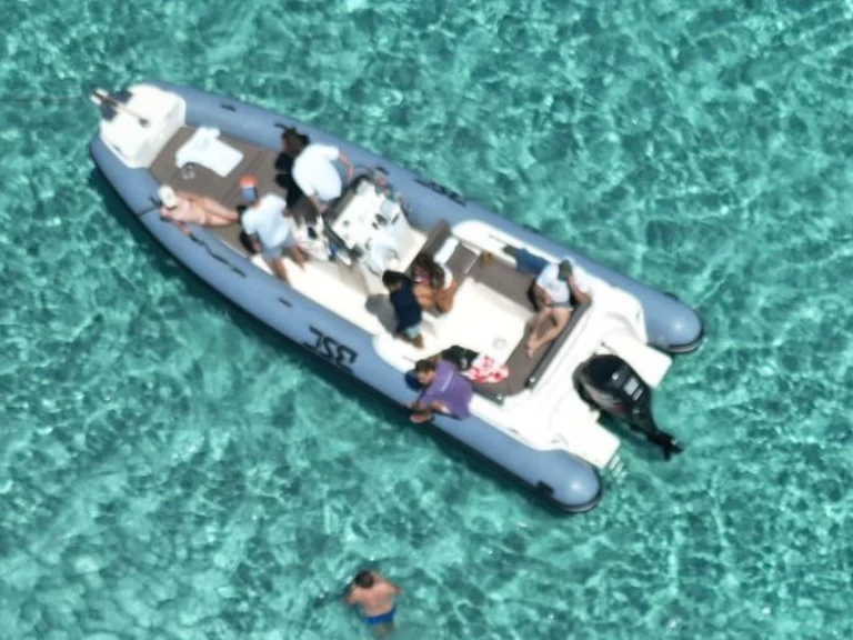 Bsc BSC 75 Classic charter bareboat eller skeppad i Marseille