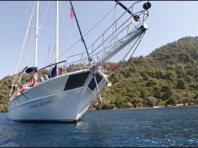 Custom Made KETCH charter bareboat eller skeppad i Fethiye
