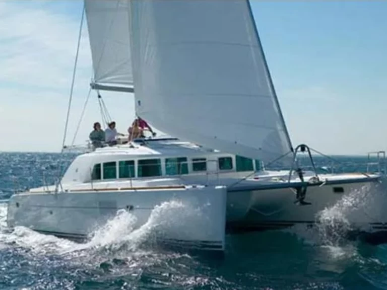 Yacht charter Papeete billig Lagoon 440