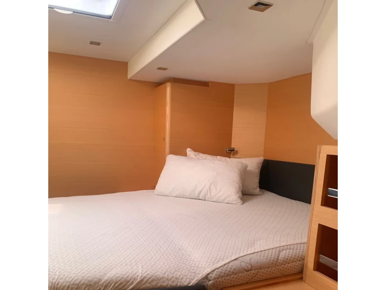 Uthyrning Furnari - Dufour Dufour Catamarans 48 Sail av Samboat 