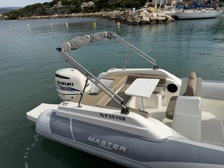 Hyr en Master Master 699 La Madrague 