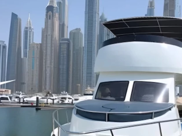 Yacht charter Dubai Marina billig 42 