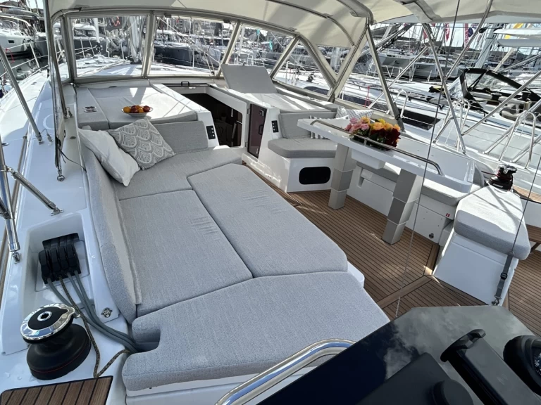 Yacht charter Split  billig Oceanis 52 - 6 cab.
