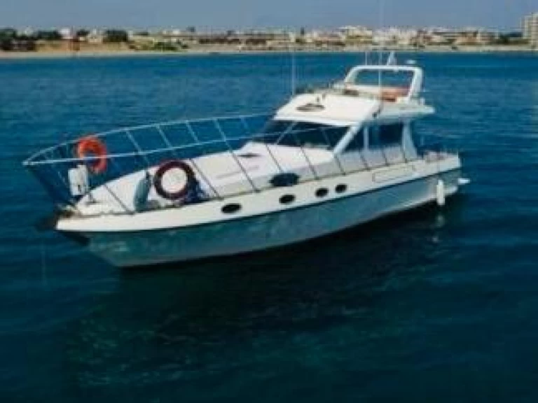 Uthyrning Motorbåt  i Ameglia - Piantoni 39 evolution fly