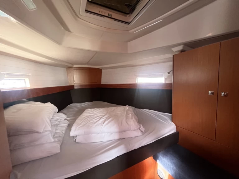 Uthyrning Segelbåt  i Sukošan - Bavaria Cruiser 37