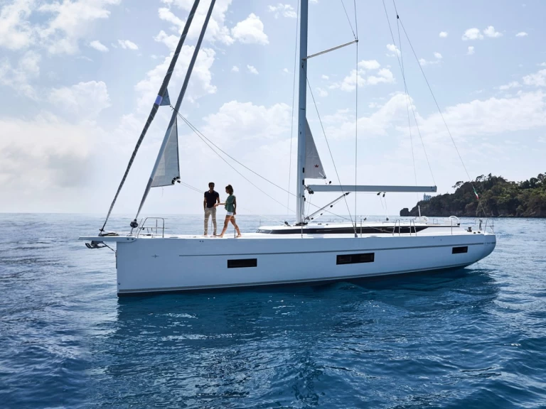 Hyr en Bavaria Cruiser 50 Pula  