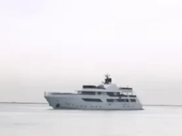 Lyx yacht för uthyrning Dubai Marina till det bästa priset 