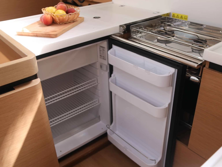 Hyr en Jeanneau Sun Odyssey 440 Sukošan 