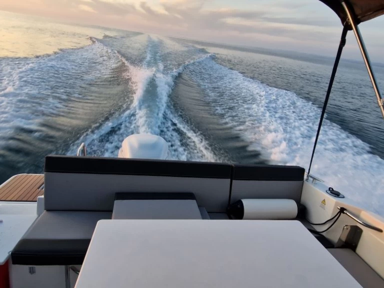 Uthyrning Motorbåt  i Pula  - Jeanneau Merry Fisher 795 Series2