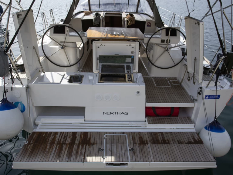 Yacht charter Pula  billig Dufour 520 Grand Large