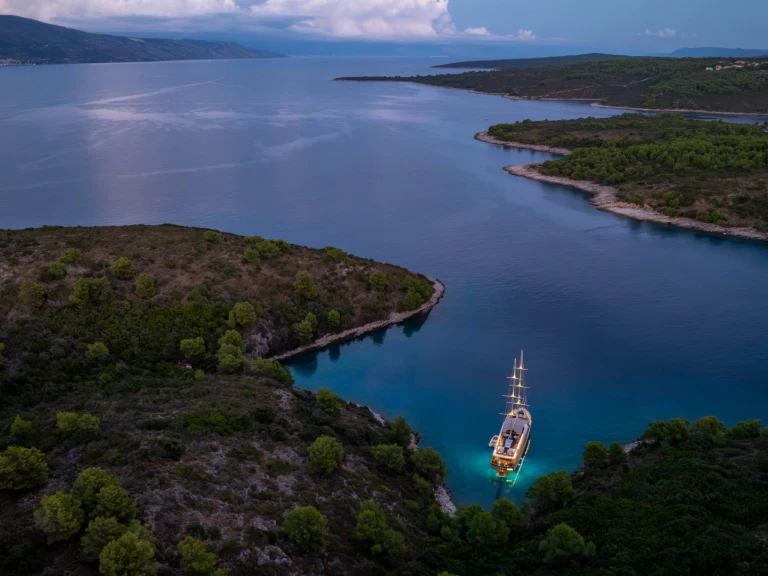 Son De Mar Son De Mar charter bareboat eller skeppad i Split 