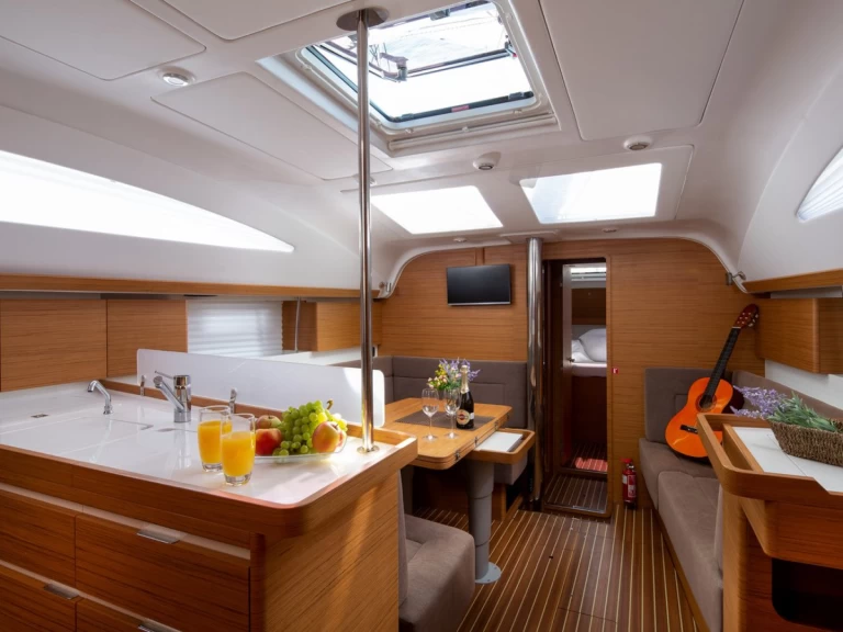 Uthyrning Segelbåt  i Split  - Elan Impression 45