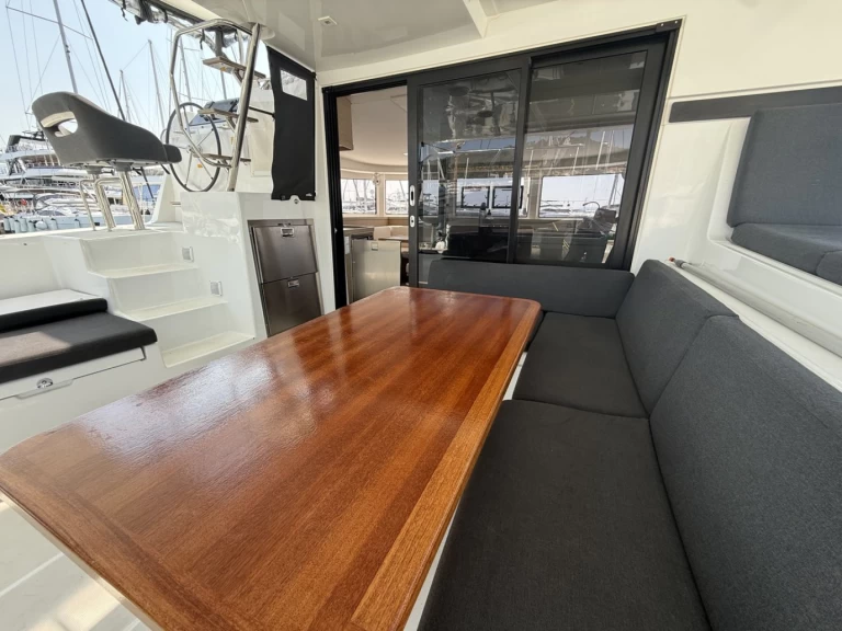 Båtuthyrning Lagoon Lagoon 42 i Split  på Samboat 