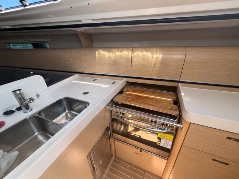 Uthyrning Punat - Dehler Dehler 38 SQ av Samboat 