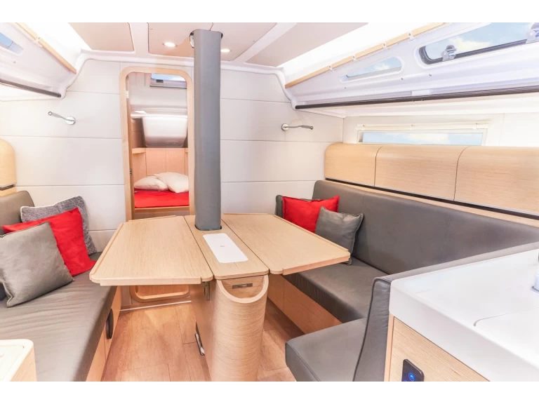 Yacht charter Punat billig Dehler 38 SQ