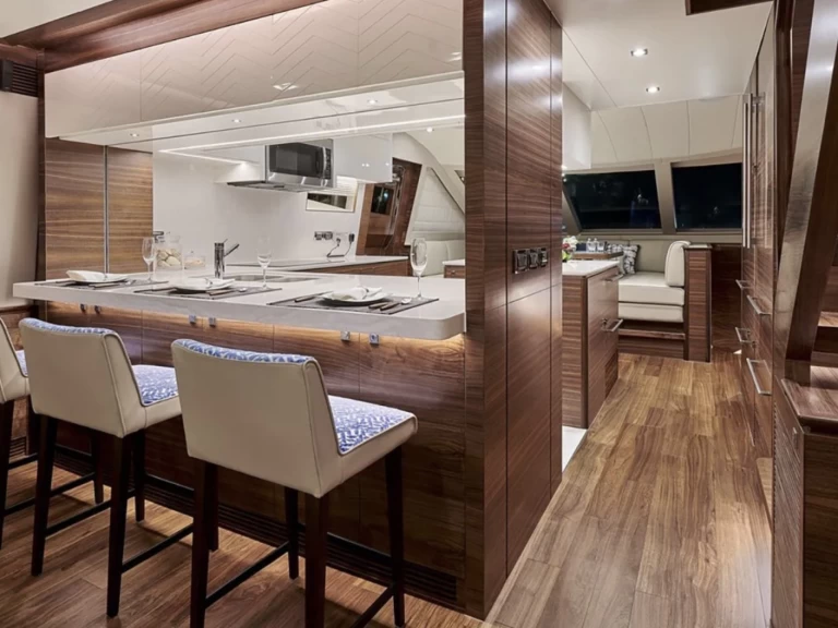 Hyra Lyx yacht med eller utan skeppare Horizon Grand Bahama Island 