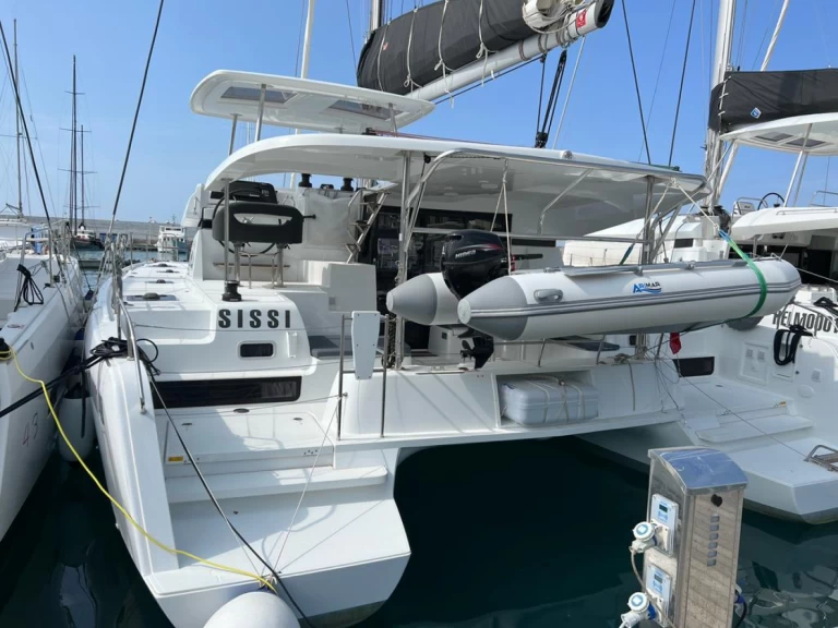 Uthyrning Katamaran  Lagoon med en båtlicens 