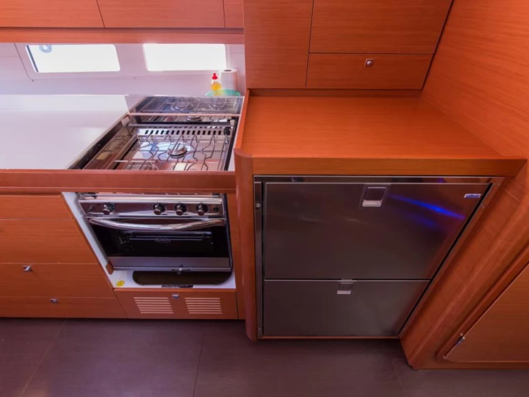 Hyra Segelbåt  med eller utan skeppare Dufour Donji Seget 