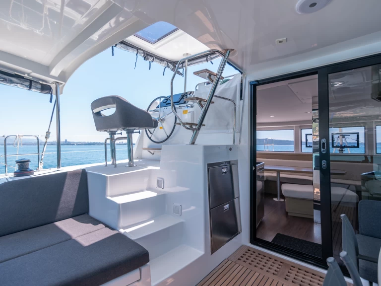 Uthyrning Katamaran  Lagoon med en båtlicens 