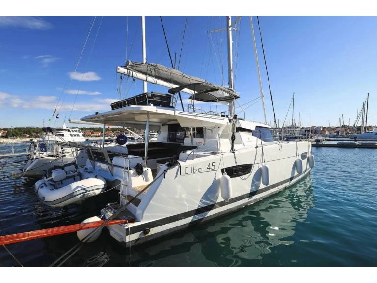 Uthyrning Katamaran  i Donji Seget - Fountaine Pajot Elba 45