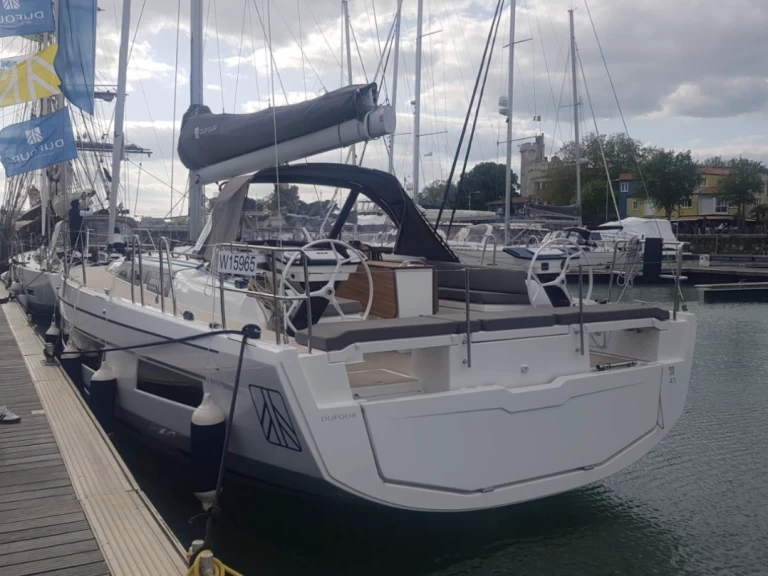 Hyr en Dufour Dufour 41 Larmor-Plage 