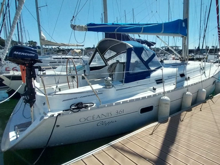 Uthyrning Segelbåt  Bénéteau med en båtlicens 