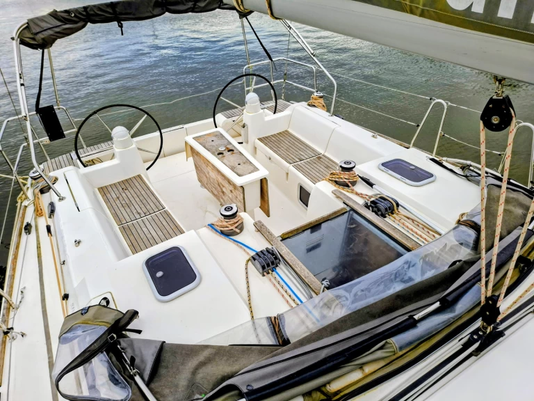 Uthyrning Arzal - Dufour Dufour 450 Grand Large av Samboat 