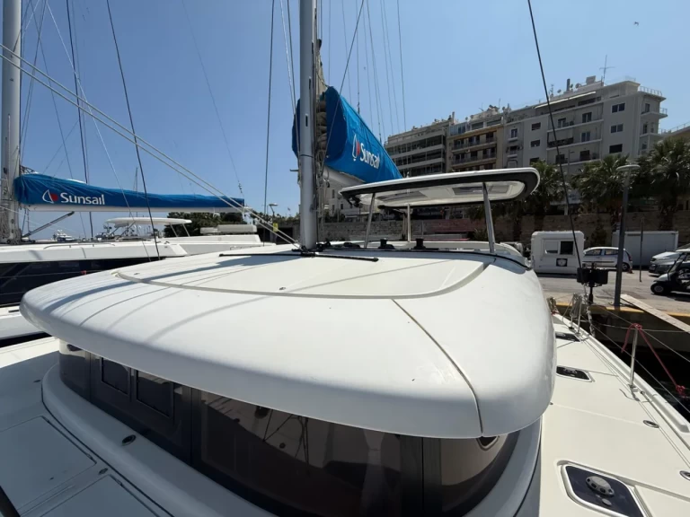Lagoon Lagoon 42 charter bareboat eller skeppad i Pula 