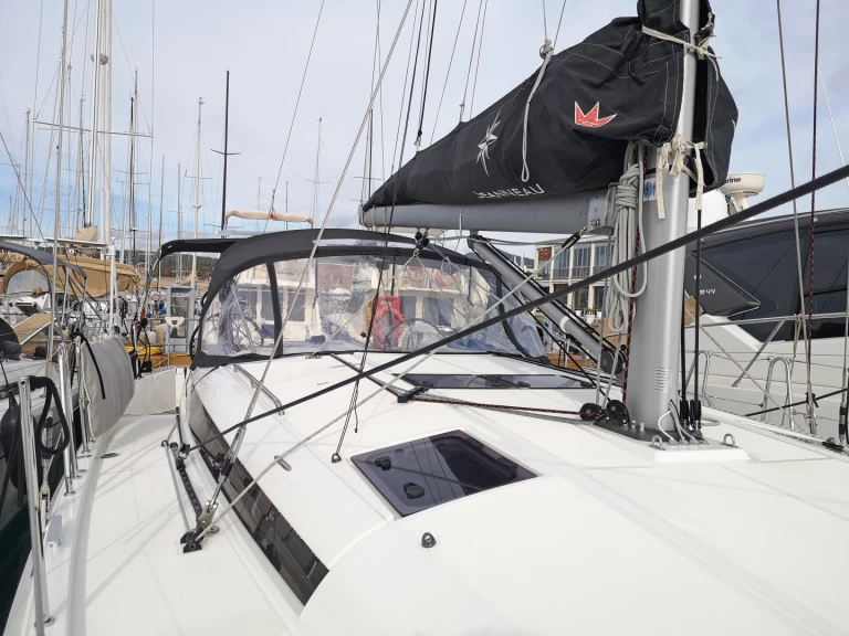 Uthyrning Castiglioncello - Jeanneau Sun Odyssey 440 - 4 cabine - 2 bagni av Samboat 
