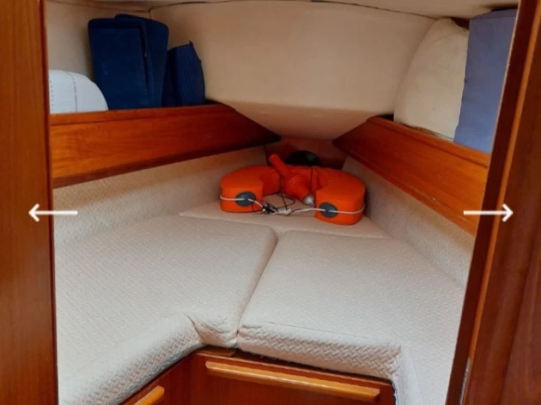 Uthyrning Toulon Port - Jeanneau Sun Odyssey 31 av Samboat 