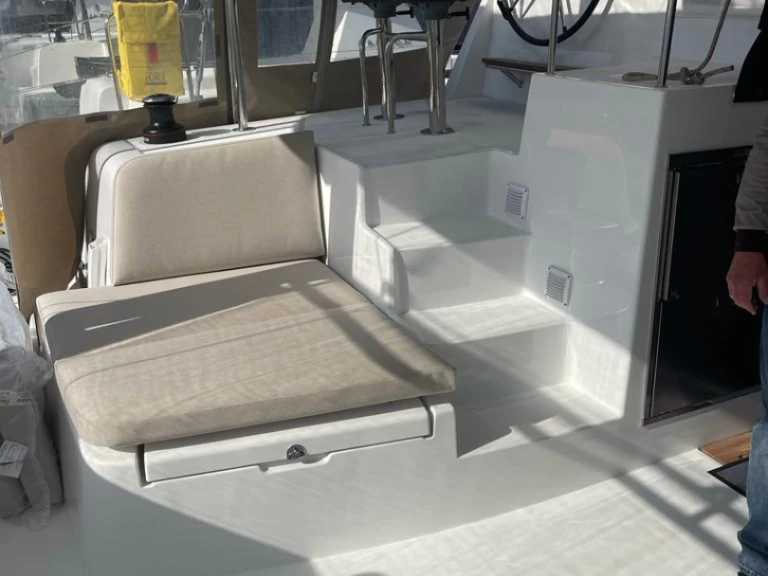 Båtuthyrning Lagoon Lagoon 42 Millenium i Rogoznica på Samboat 