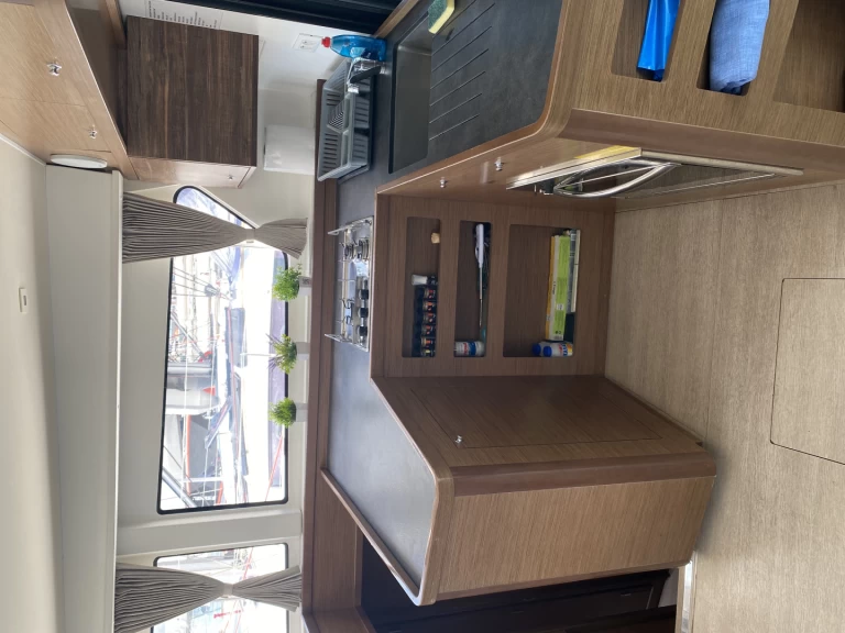 Båtuthyrning Lagoon Lagoon 42 i Alimos på Samboat 