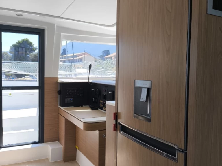 Katamaran  för uthyrning Perigiali till det bästa priset 