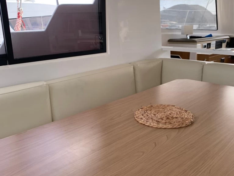 Katamaran  för uthyrning Perigiali till det bästa priset 