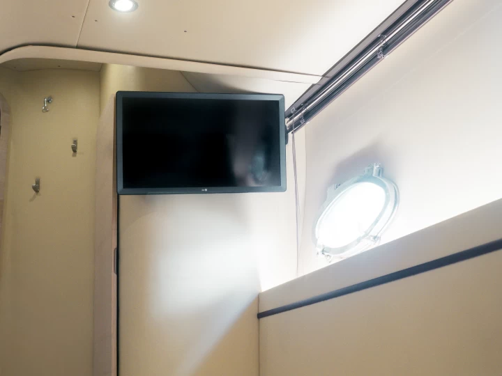 Hyra Motorbåt  med eller utan skeppare Marine Yachting Salerno 