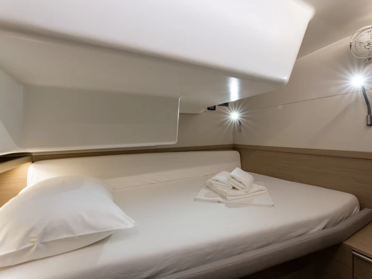 Yacht charter Split  billig Lagoon 51 (2025)