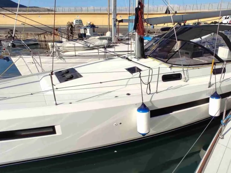 Båtuthyrning Jeanneau Sun Loft 47 i Agropoli på Samboat 