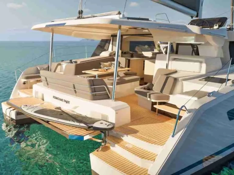 Båtuthyrning Fountaine Pajot New 41 i Rodi Garganico på Samboat 