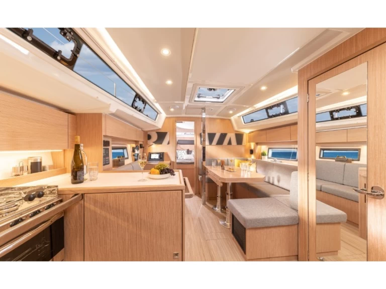 Hyr en Bavaria Bavaria C38 Lefkáda 