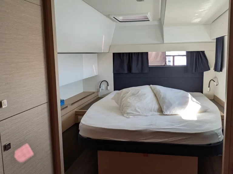 Båtuthyrning Fountaine Pajot Sanoa i Le Marin på Samboat 