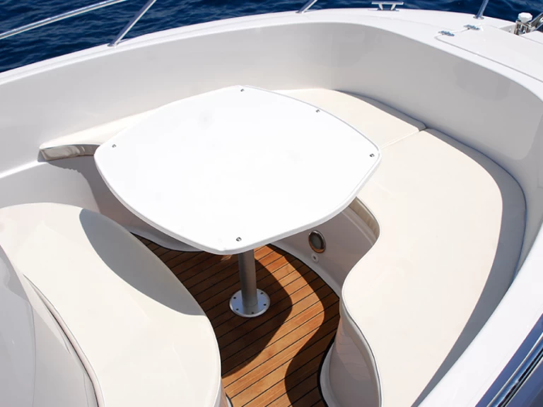 Yacht charter Preko billig open 670