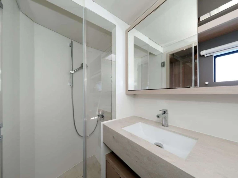 Yacht charter Kaštel Gomilica billig Lagoon 55