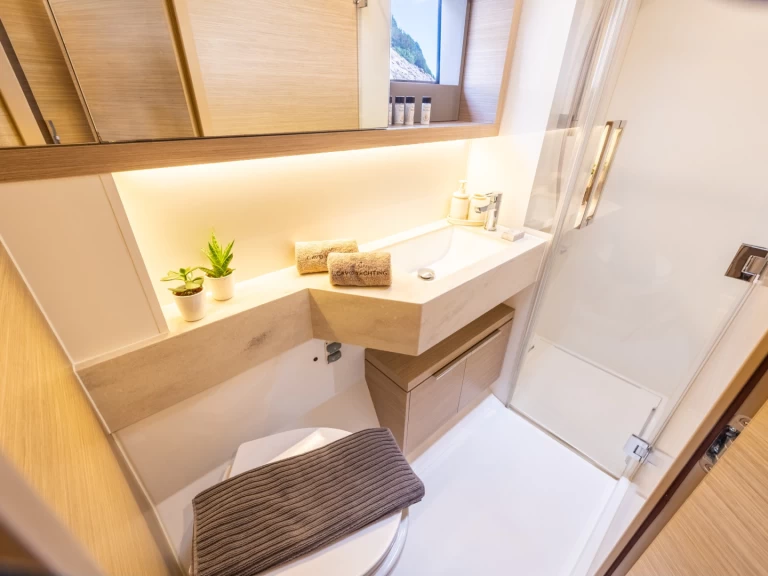 Uthyrning Katamaran  Lagoon med en båtlicens 