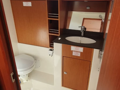 Hyra Segelbåt  med eller utan skeppare Bavaria Punta Ala 